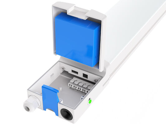 D4 LED Moisture-proof Lamp with Up to 160 LPW with Ready 4 Emergency SDCM<3 220~240VAC/ 50/60Hz, 180-264VDC Input Voltage